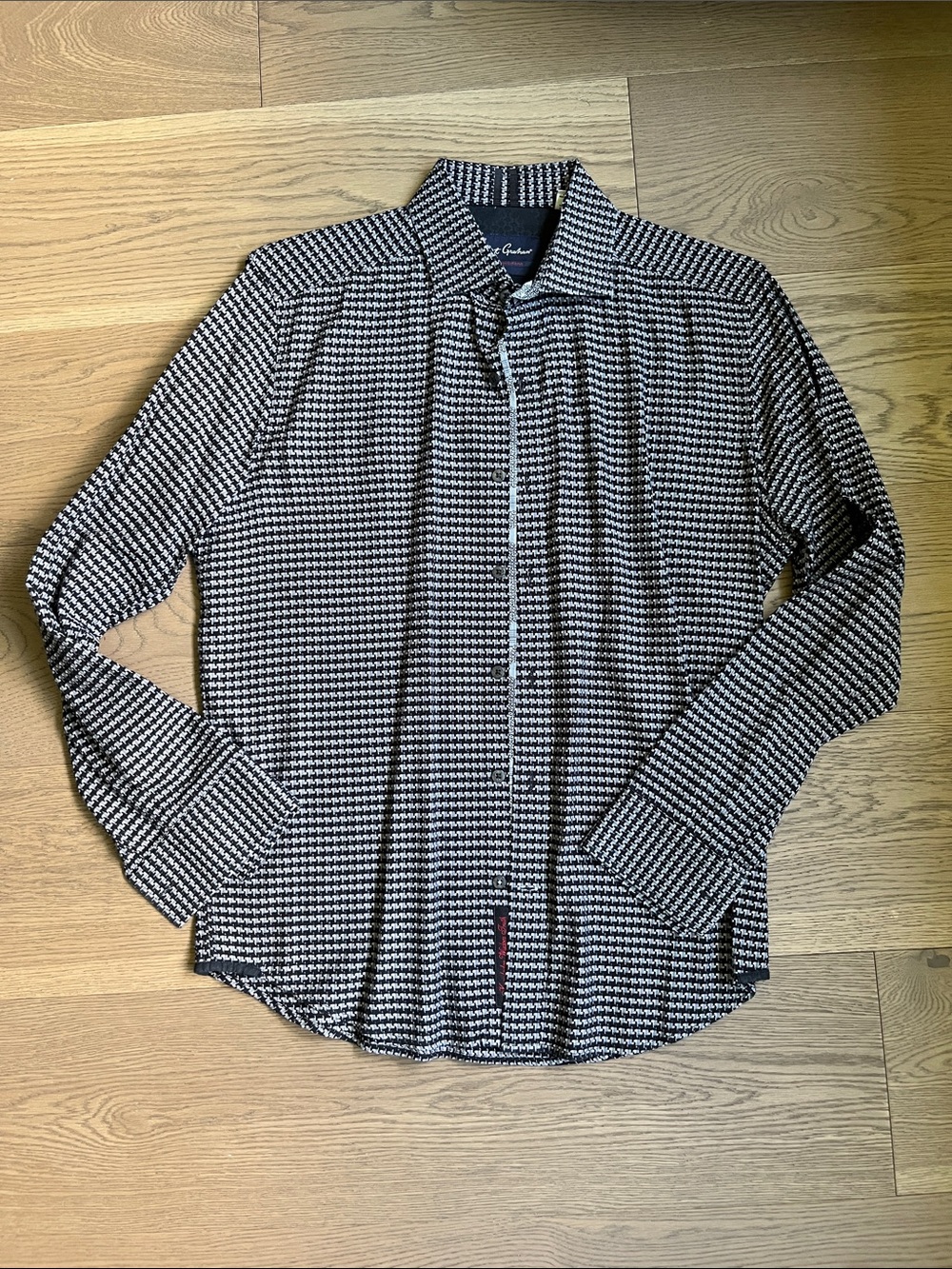 Robert Graham Patterned Button-Up Shirt